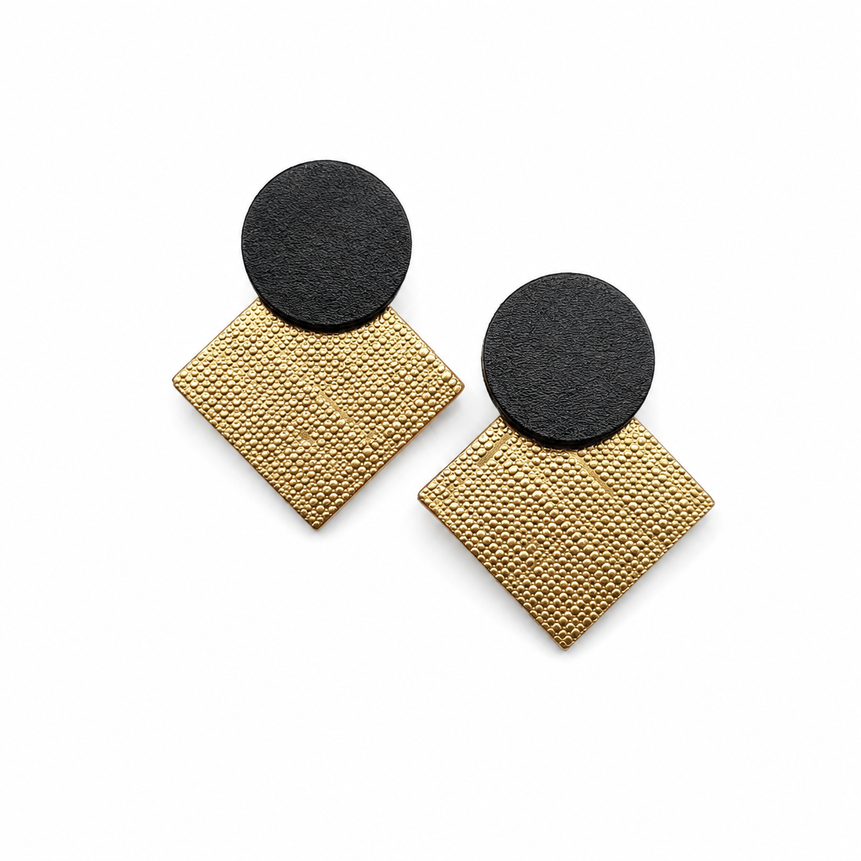 Frigg earrings